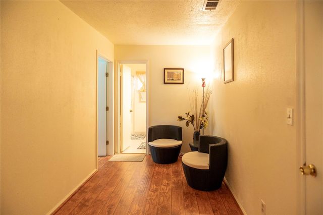 8923 Hendon Lane, Houston, TX 77036