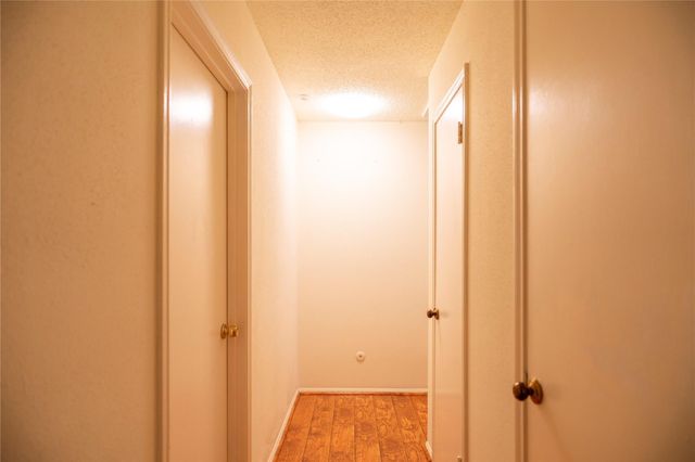 8923 Hendon Lane, Houston, TX 77036