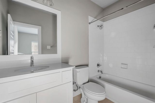 2733 Merrimac Street 104, Fort Worth, TX 76107