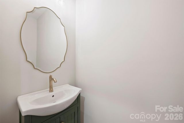 2263 Lee Lawing Road, Lincolnton, NC 28092