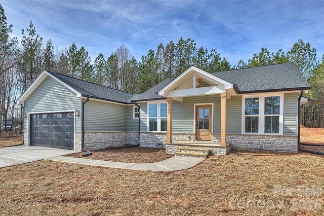 2263 Lee Lawing Road, Lincolnton, NC 28092
