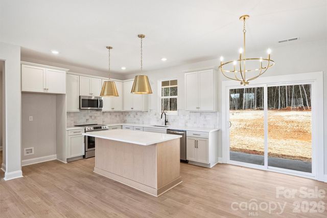 2263 Lee Lawing Road, Lincolnton, NC 28092