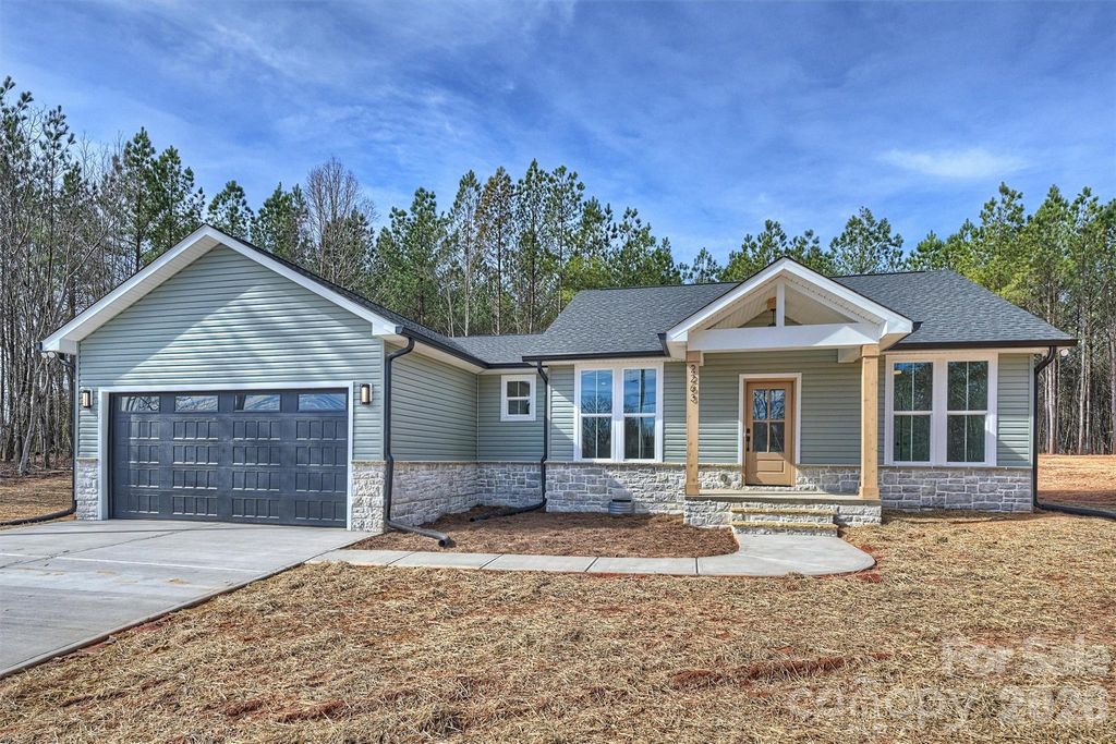 2263 Lee Lawing Road, Lincolnton, NC 28092