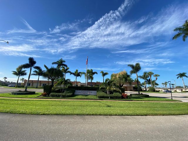 2723 Dudley Drive W G, West Palm Beach, FL 33415