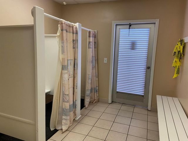 2723 Dudley Drive W G, West Palm Beach, FL 33415