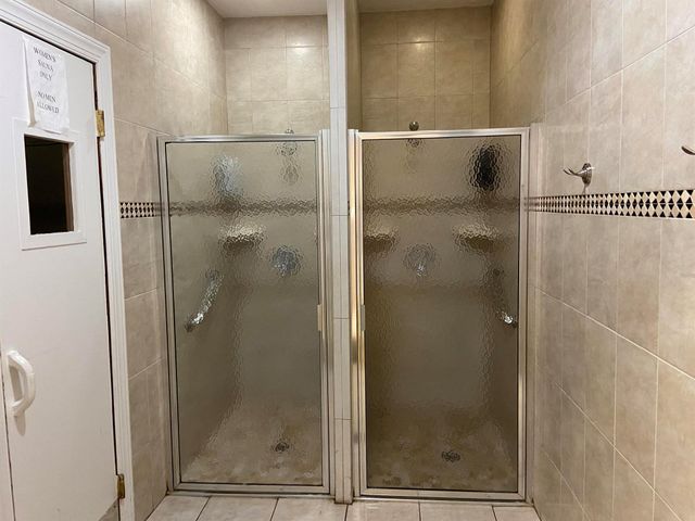 2723 Dudley Drive W G, West Palm Beach, FL 33415