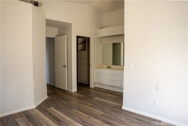 954 Basalt Court, Hemet, CA 92543
