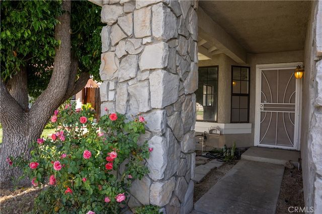954 Basalt Court, Hemet, CA 92543