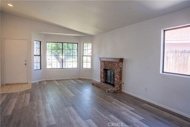 954 Basalt Court, Hemet, CA 92543