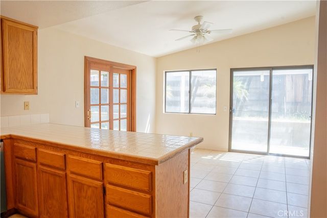 954 Basalt Court, Hemet, CA 92543
