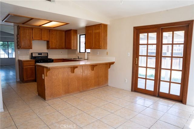 954 Basalt Court, Hemet, CA 92543