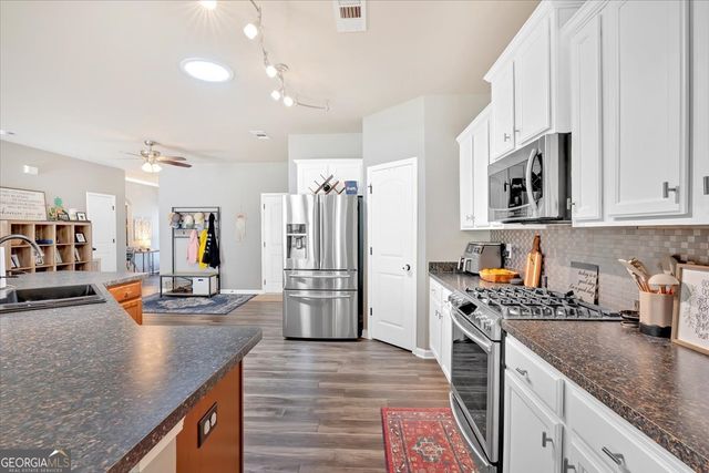 138 Boxwood Way, Dallas, GA 30132