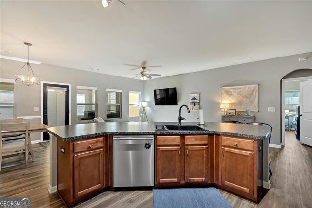 138 Boxwood Way, Dallas, GA 30132
