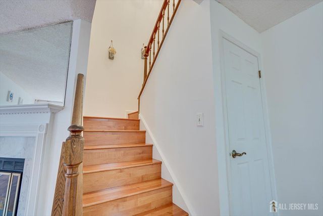 2103 Ackmen Court, Bridgewater, NJ 08807