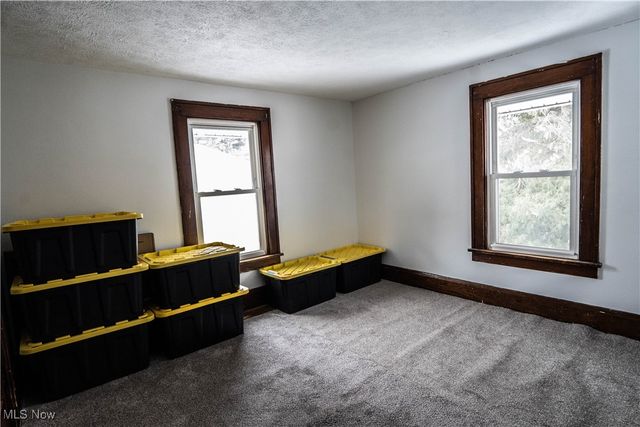 325 Market Street NE, Navarre, OH 44662