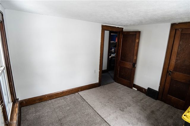 325 Market Street NE, Navarre, OH 44662