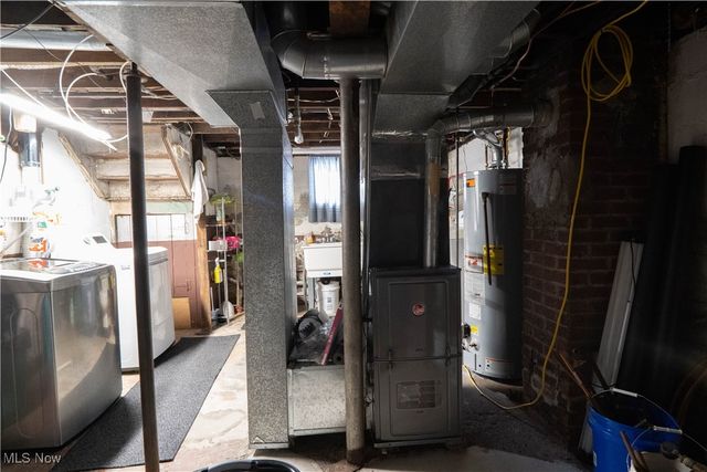 325 Market Street NE, Navarre, OH 44662