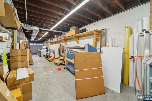 593 New York Avenue, Lyndhurst, NJ 07071