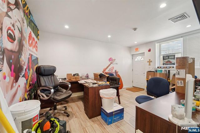 593 New York Avenue, Lyndhurst, NJ 07071