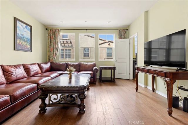 909 Santa Fe Avenue E, San Gabriel, CA 91776