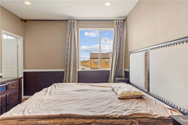 909 Santa Fe Avenue E, San Gabriel, CA 91776