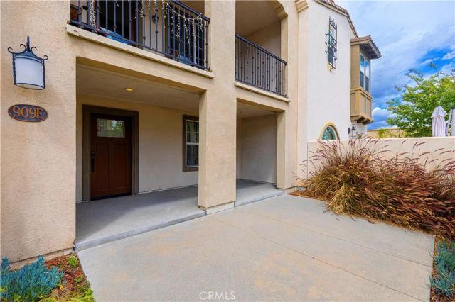 909 Santa Fe Avenue E, San Gabriel, CA 91776