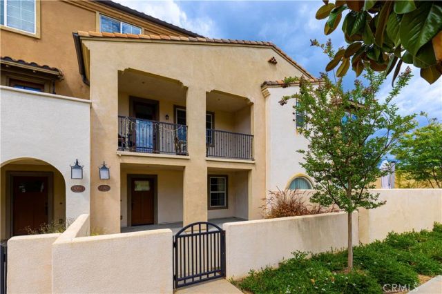 909 Santa Fe Avenue E, San Gabriel, CA 91776