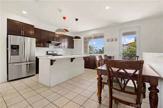 909 Santa Fe Avenue E, San Gabriel, CA 91776