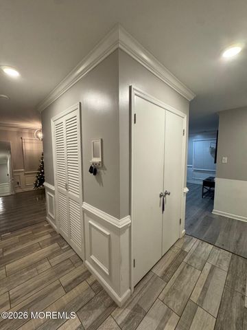 2 Medley Lane, Willingboro, NJ 08046