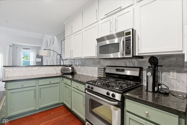 6587 Reserve Drive, Indianapolis, IN 46220
