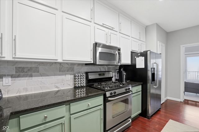 6587 Reserve Drive, Indianapolis, IN 46220