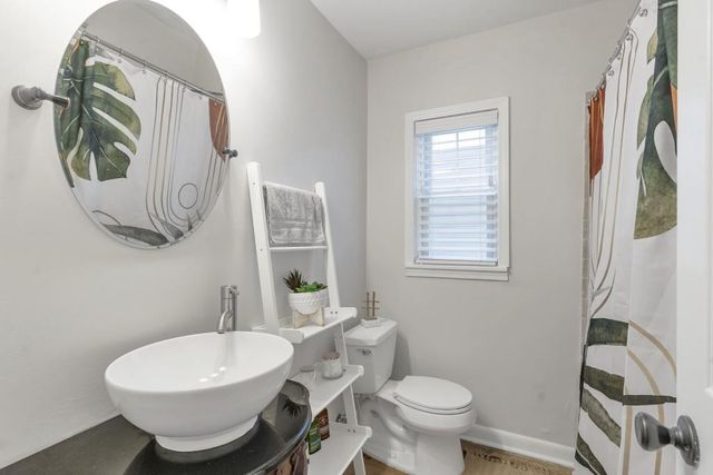 32 4th NE Avenue, Atlanta, GA 30317