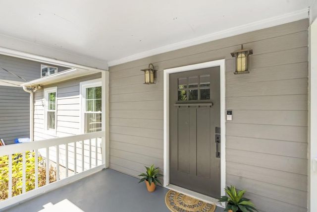32 4th NE Avenue, Atlanta, GA 30317