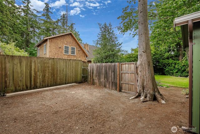 4803 Cedar Lane, Blaine, WA 98230