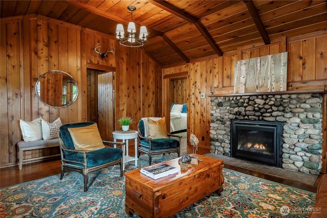 4803 Cedar Lane, Blaine, WA 98230