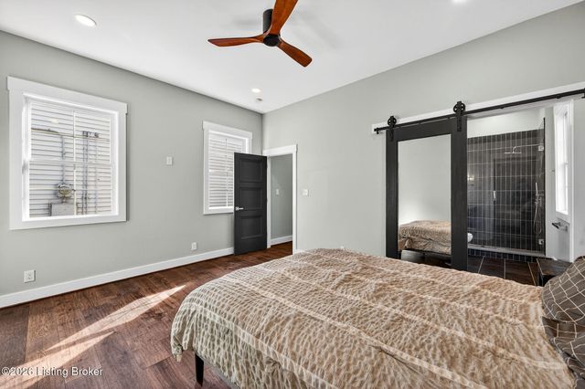 914 Ash St, Louisville, KY 40217