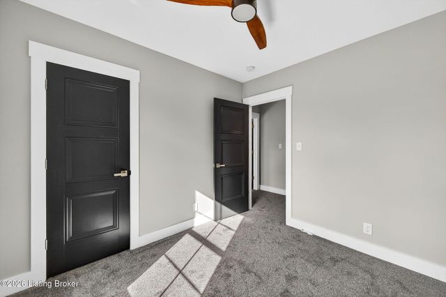 914 Ash St, Louisville, KY 40217