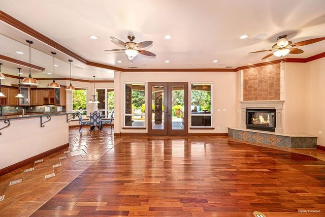 8614 Ashbury Ct, Roseville, CA 95747