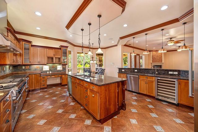 8614 Ashbury Ct, Roseville, CA 95747