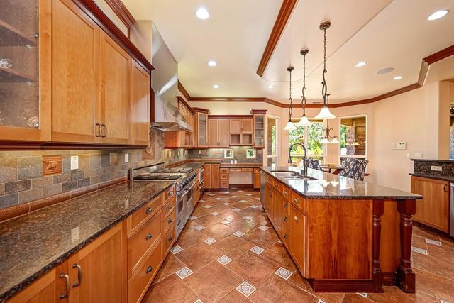 8614 Ashbury Ct, Roseville, CA 95747