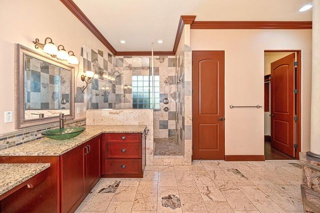 8614 Ashbury Ct, Roseville, CA 95747