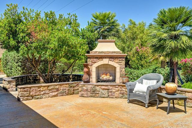 8614 Ashbury Ct, Roseville, CA 95747