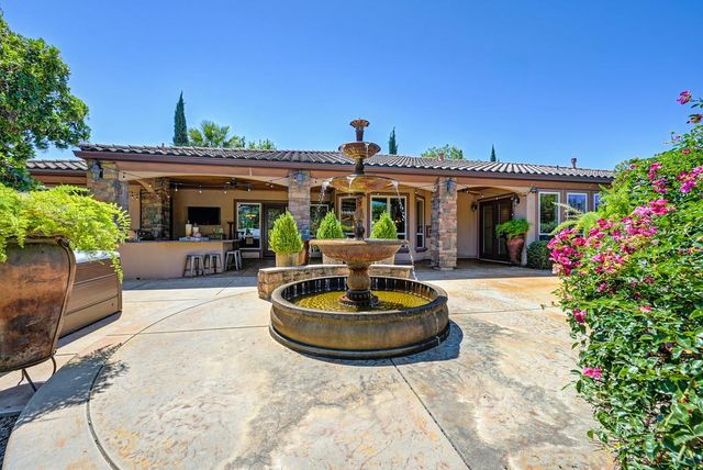 8614 Ashbury Ct, Roseville, CA 95747