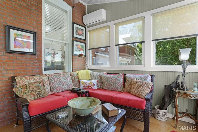 3451 Halliday Avenue, St Louis, MO 63118