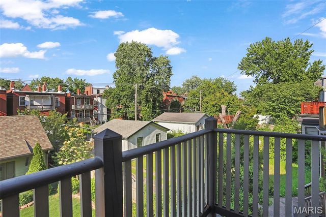 3451 Halliday Avenue, St Louis, MO 63118