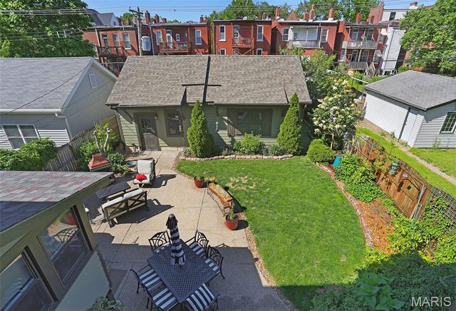3451 Halliday Avenue, St Louis, MO 63118