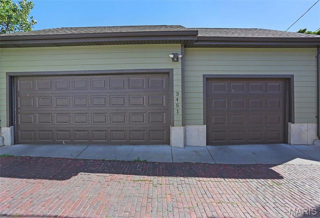 3451 Halliday Avenue, St Louis, MO 63118