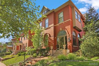 3451 Halliday Avenue, St Louis, MO 63118
