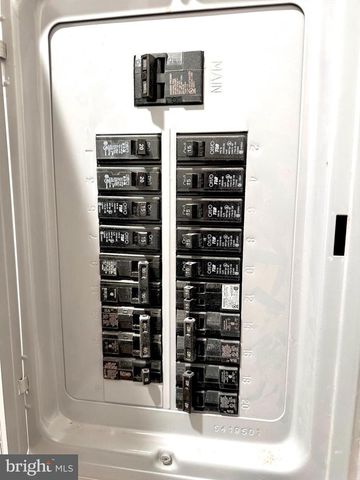 4723 FRANKFORD AVE, Philadelphia, PA 19124