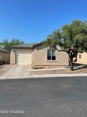 3294 W Treece Place, Tucson, AZ 85742